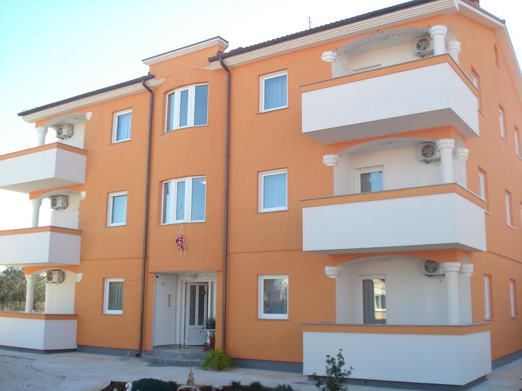 Apartments Buzleta II Fažana Exteriör bild