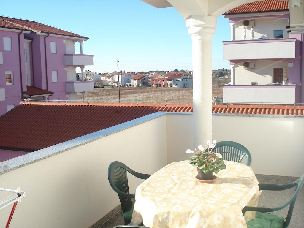 Apartments Buzleta II Fažana Rum bild
