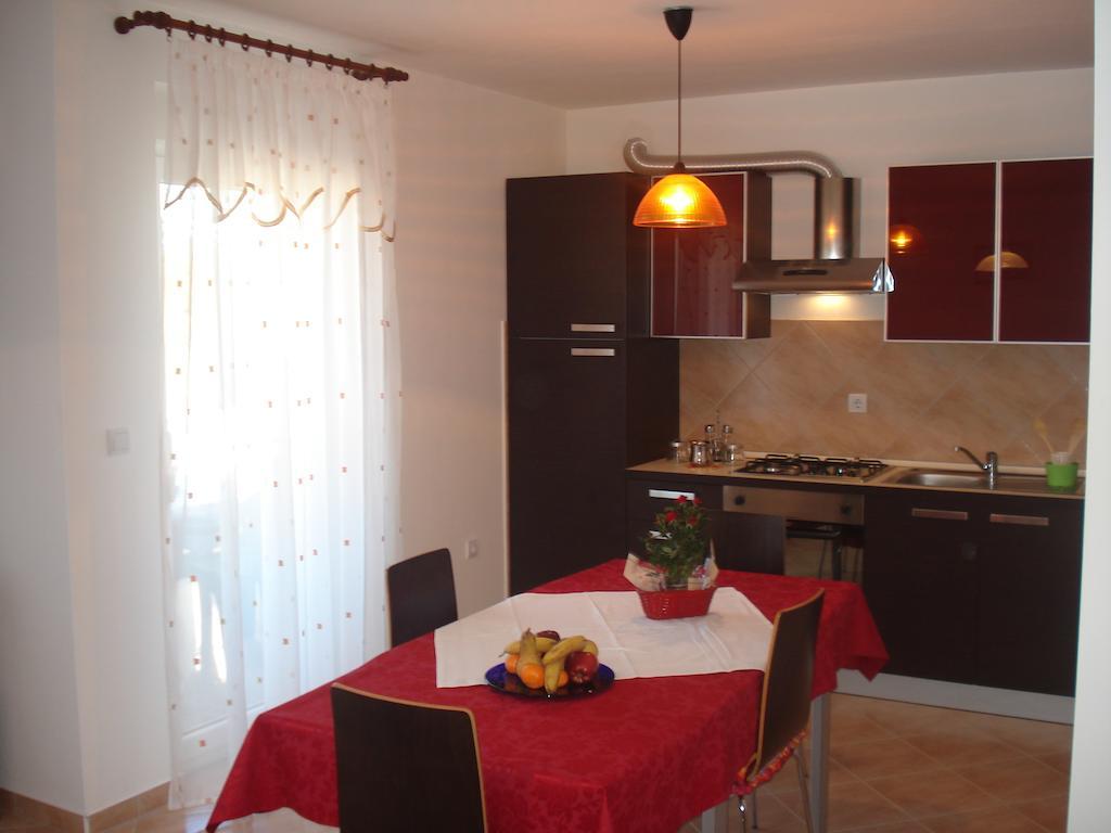 Apartments Buzleta II Fažana Rum bild